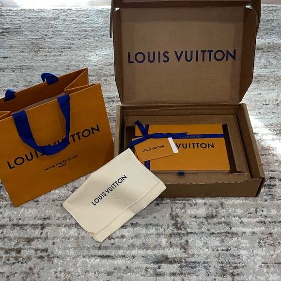Louis Vuitton empty boxes - Picture 2 of 8